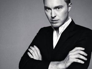 1497524_677462775620500_1766128658_n