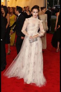 actress-lily-collins-arrives-at-the-metropolitan-museum-of-art-costume-institute-benefit-in-new-york_952272