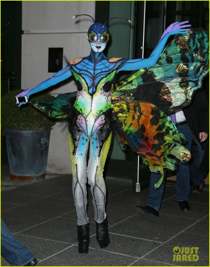 heidi-klum-butterfly-halloween-costume-10