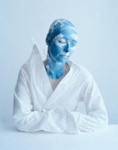 tilda-swinton-de-menil-04