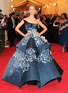 karolina-kurkova-in-marchesa