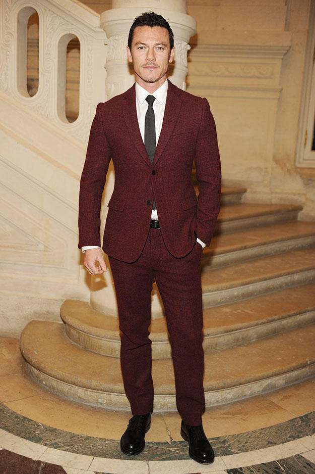 Luke_Evans-720x0_YKXAUQ