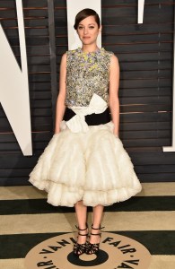 marion-cotillard-oscar-party-vanity-fair-464224212-390x600