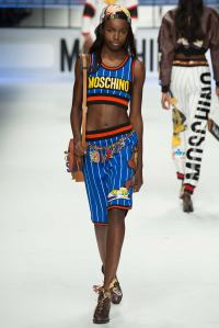 Moschino23