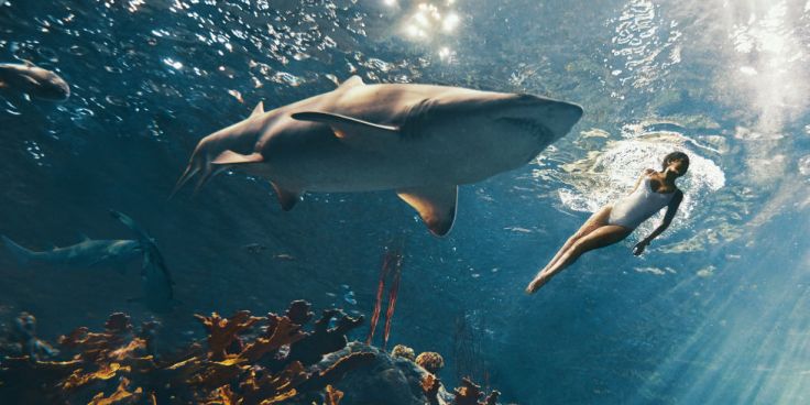 rihanna-harpers-05feb15-04