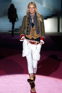 Dsquared01