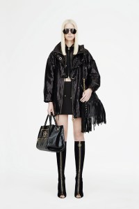 Versace_018_1366.1366x2048