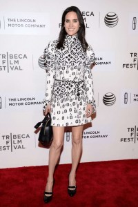 Jennifer-Connelly--Aloft-Premiere-BMCC-Tribeca-PAC--07-662x993