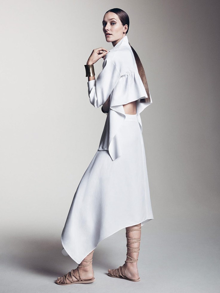 Josephine Le Tutour09