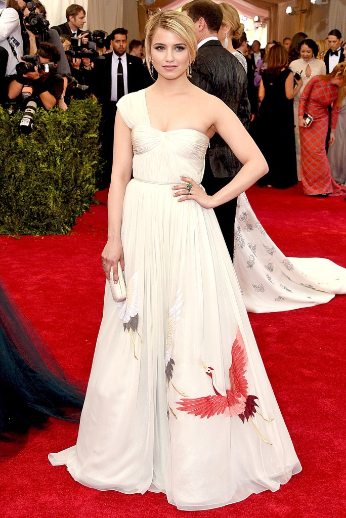 1430784602_dianna-agron-zoom