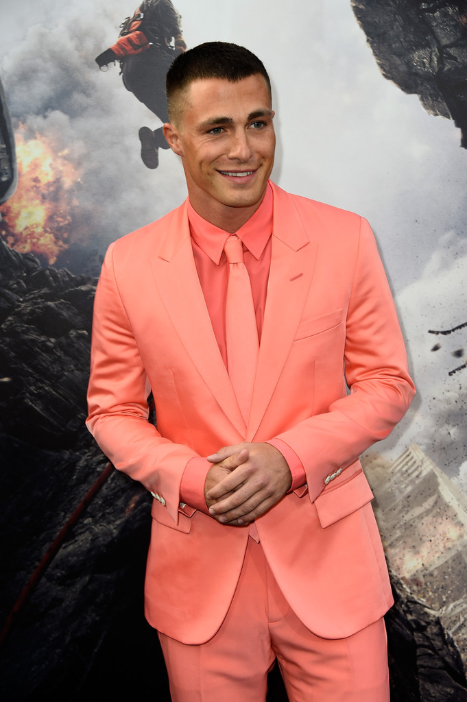 Colton-Haynes-San-Andreas-Premiere-2015-Style-Picture-Marc-Jacobs-Suit