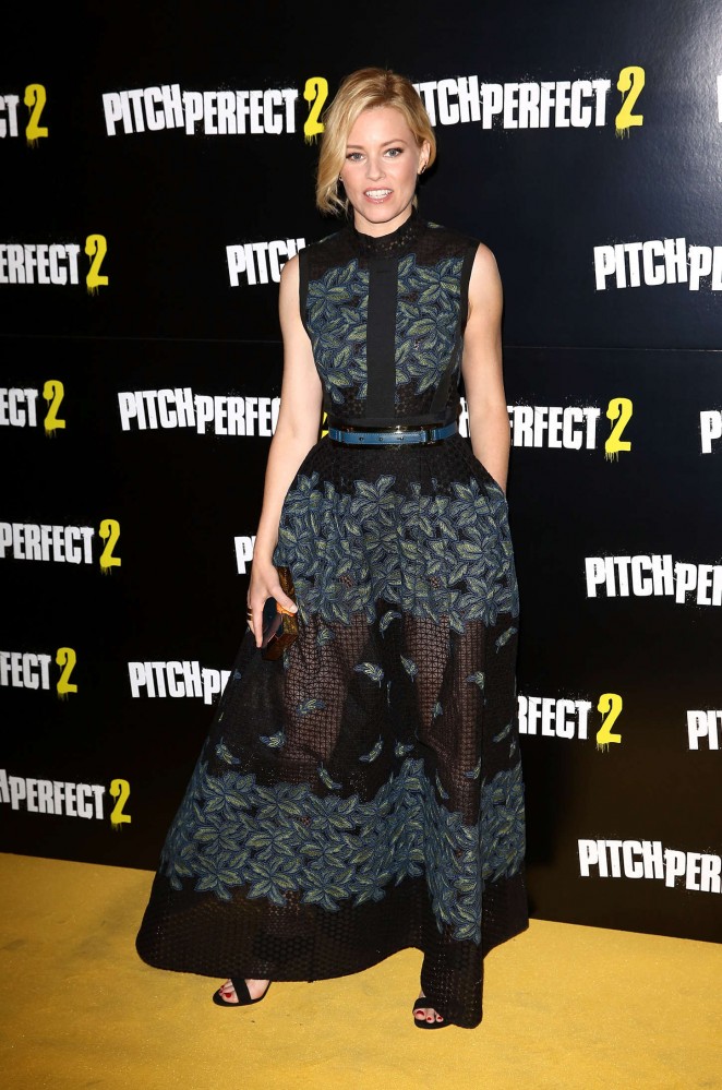 Elizabeth-Banks-Pitch-Perfect-2-UK-Screening-04-662x999-1