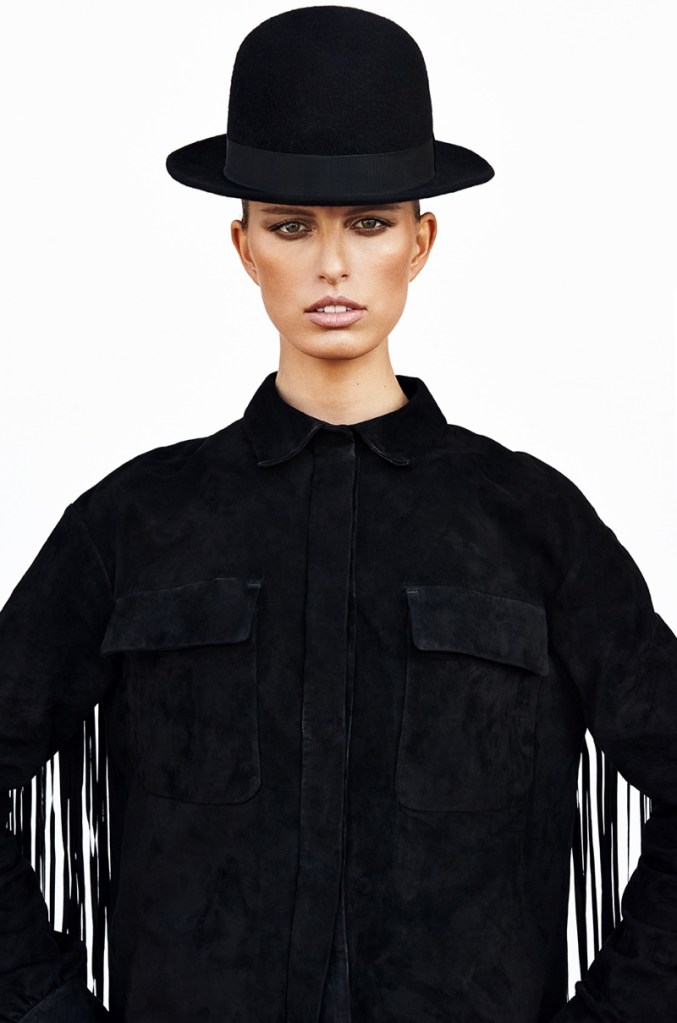 karolina-kurkova-elle-czech-may-2015-photos12