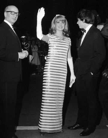 U196P1T1D462700F25DT20110519103609