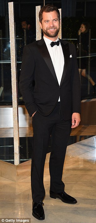 29438CD500000578-0-image-m-36_1433221970777