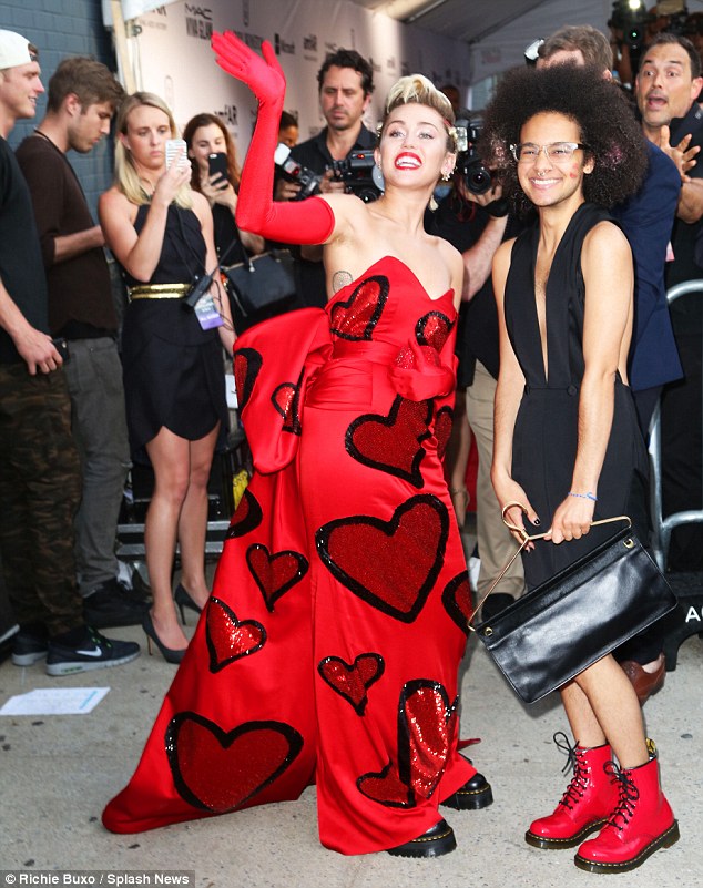 29AED0AE00000578-3127333-image-m-37_1434504279473