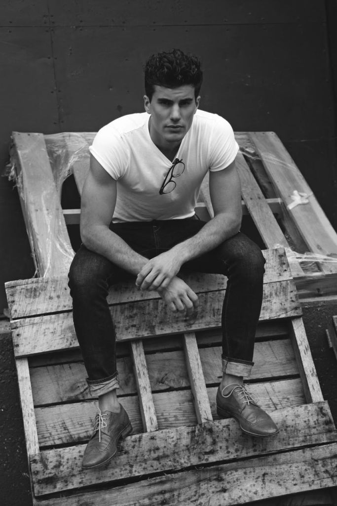 Douglas-Joseph-Model-2015-Shoot-005