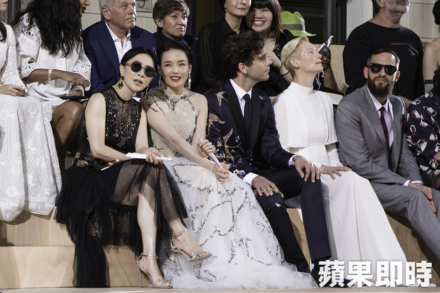 640_170a7c5d3396e10ec20f2f682ff9b7fb