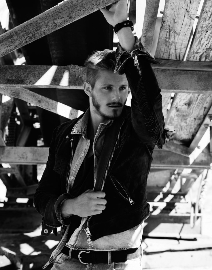Alexander-Ludwig-2015-Flaunt-Photo-Shoot-007