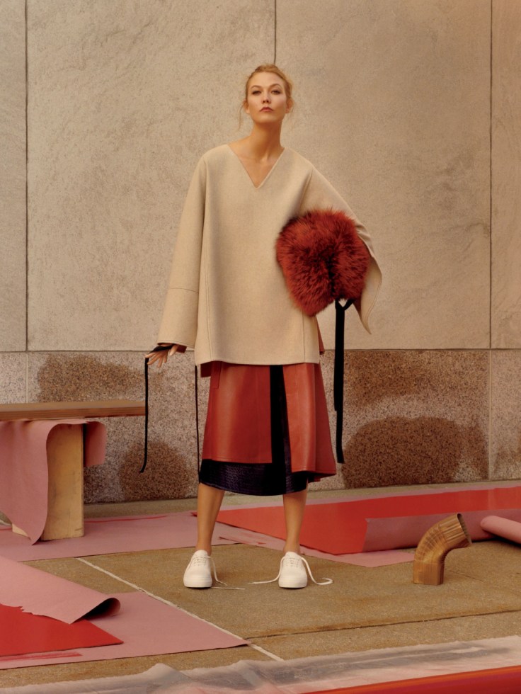 Vogue-US-August-2015-Karlie-Kloss-by-Jamie-Hawkesworth-04