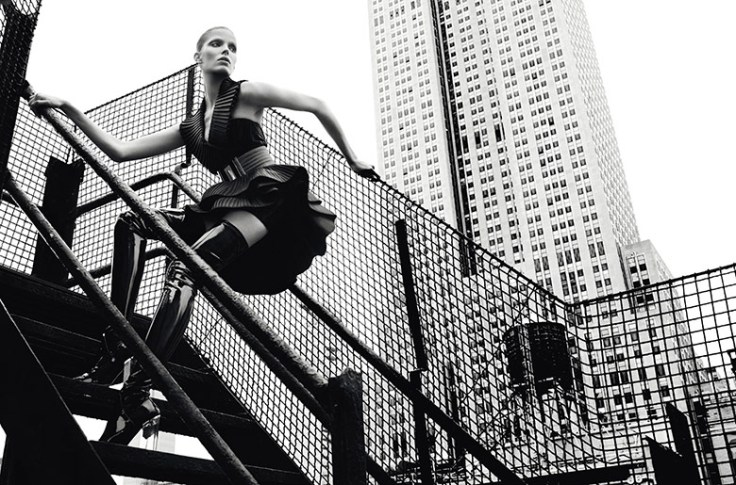 alisa-ahmann-txema-yeste-numero-september-2015-1