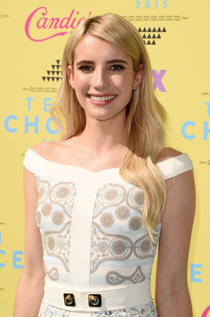 emma-roberts-2015-teen-choice-awards-in-los-angeles_5