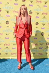 rita-ora-2015-teen-choice-awards-in-los-angeles_2