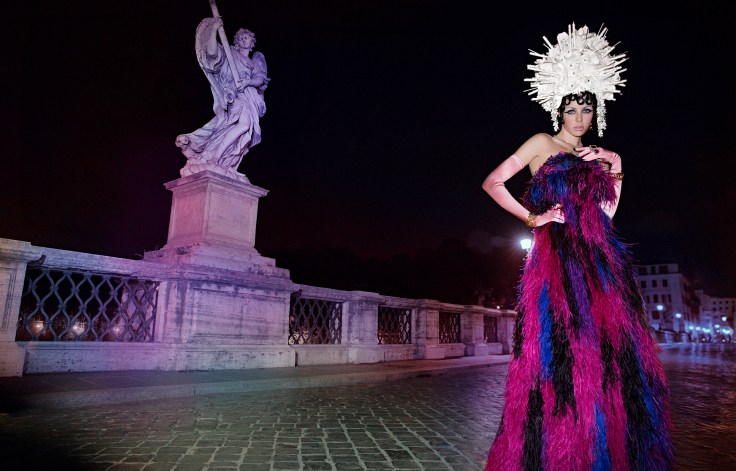 06-W-October-2015-Edie-Campbell-by-Inez-and-Vinoodh-Armani-Couture