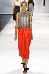 Monique Lhuillier-13