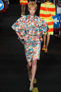 Moschino-13