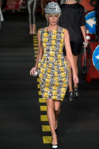 Moschino-36