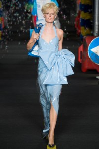 Moschino-48