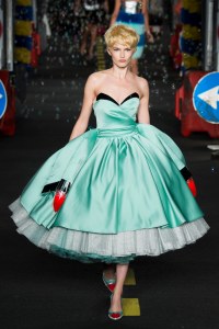 Moschino-59