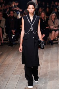 Alexander McQueen-18