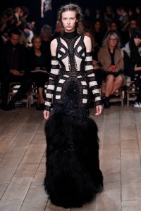 Alexander McQueen-38