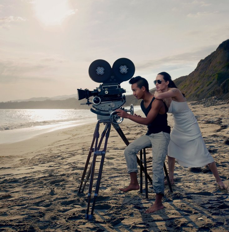 angelina-jolie-pitt-november-2015-cover-04