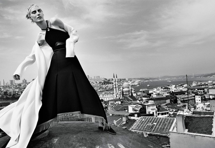 julia-nobis-craig-mcdean-w-magazine-november-2015-8