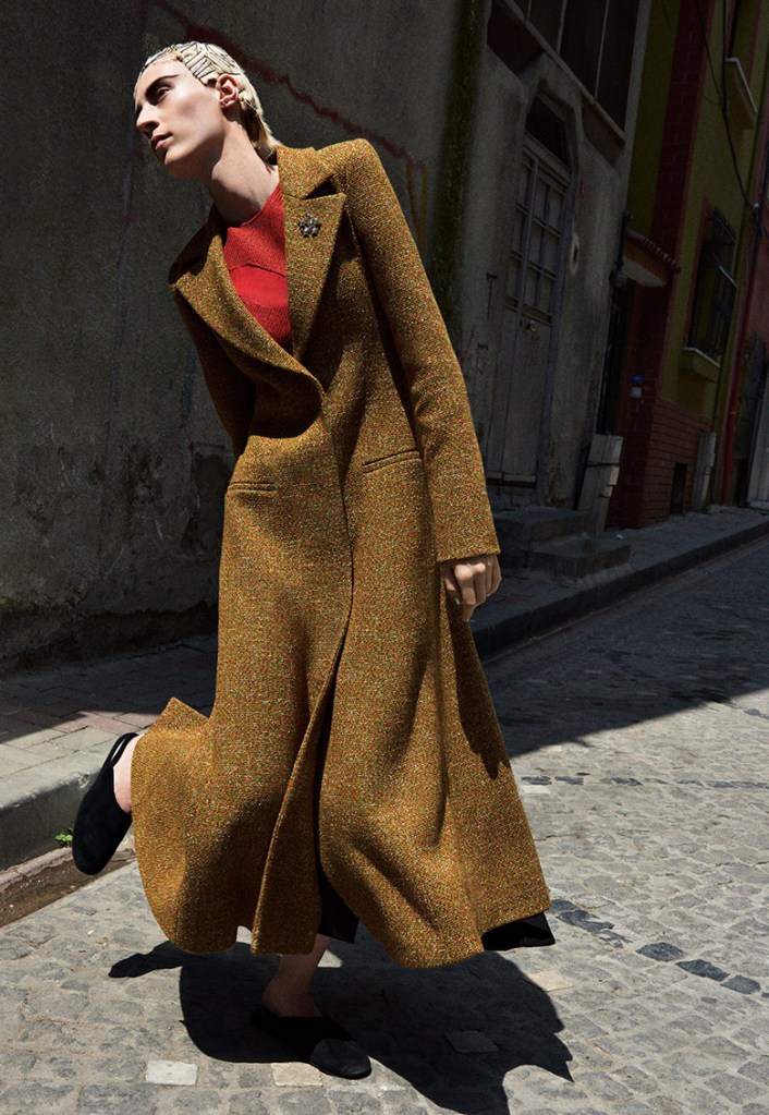 julia-nobis-craig-mcdean-w-magazine-november-2015-9