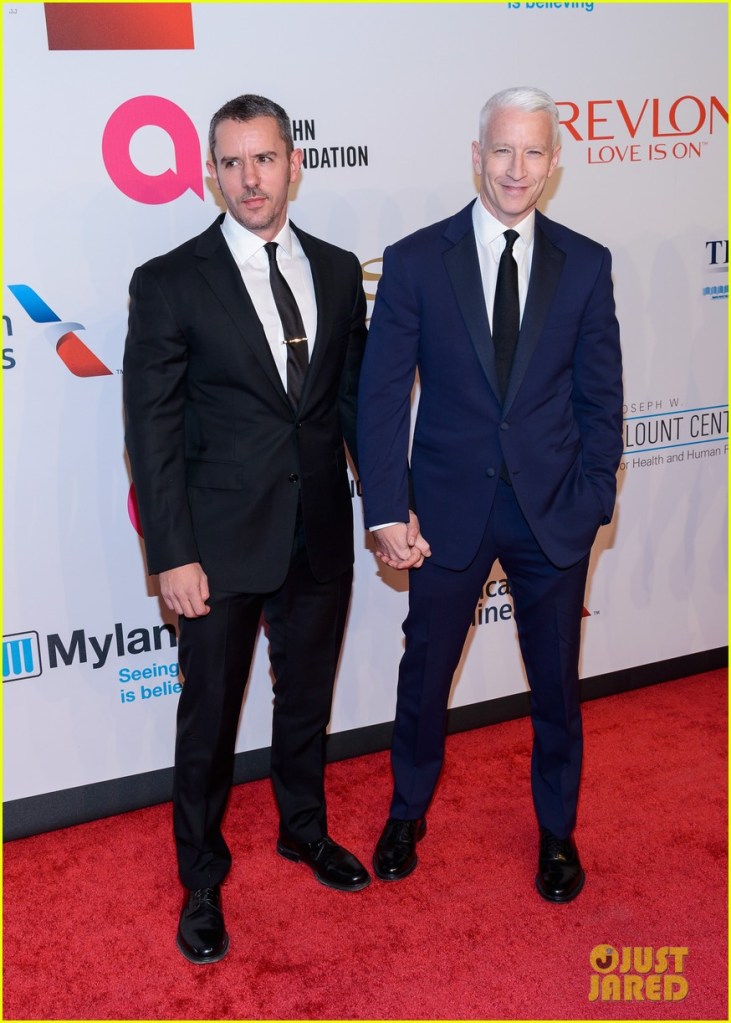 Elton John AIDS Foundation An Enduring Vision Benefit - Arrivals