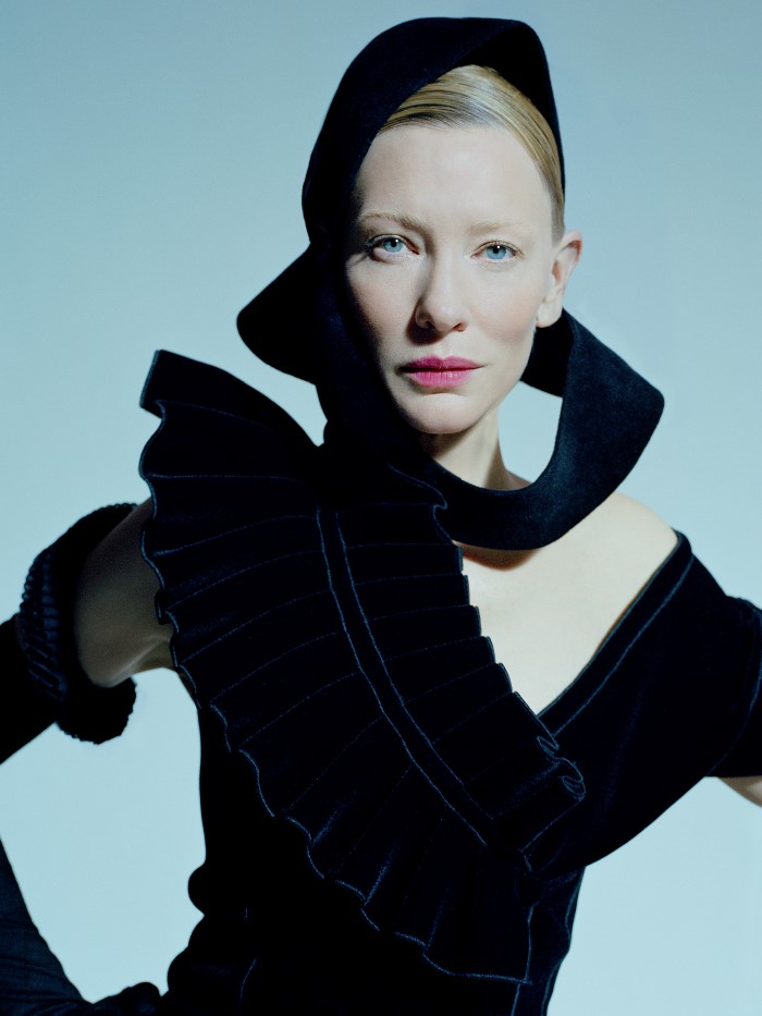 Cate-Blanchett-W-Magazine-December-2015-Cover-Photoshoot03