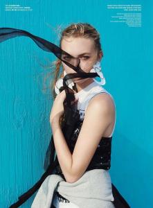 gemma-ward-for-v-magazine-2015-11a