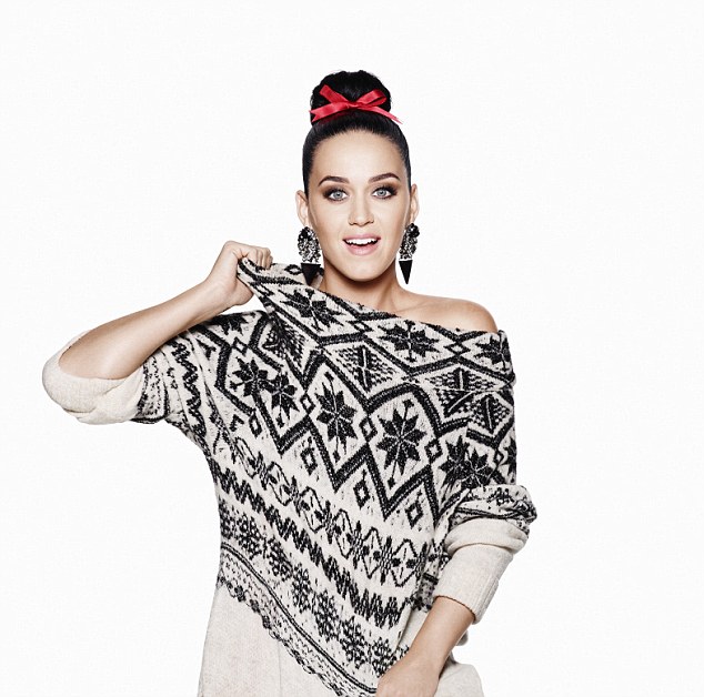 Katy Perry X H&M 2015 Christmas Campaign-4