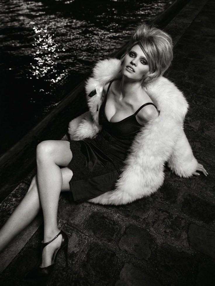 Lara Stone Vogue Nederland December 2015