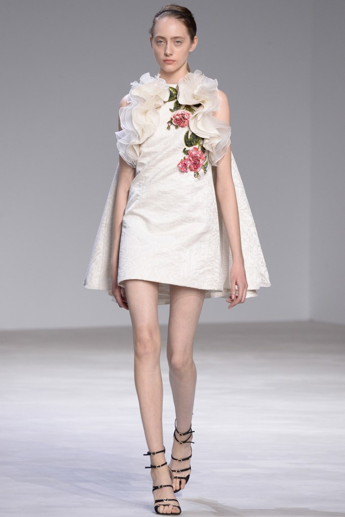 Giambattista Valli Spring 2016 Couture