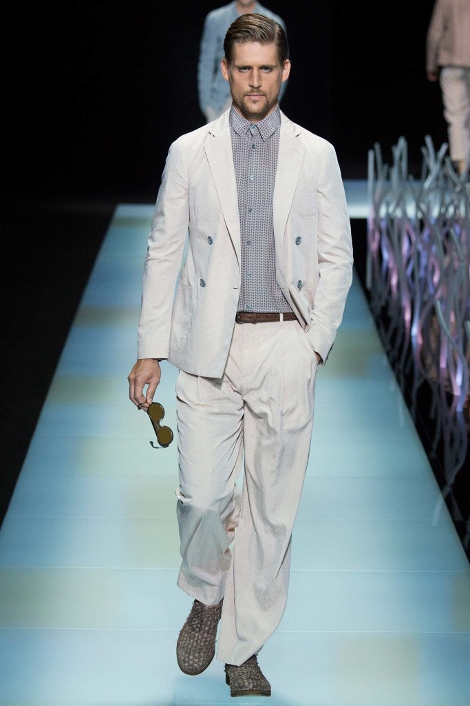 Giorgio Armani Spring 2016 Menswear