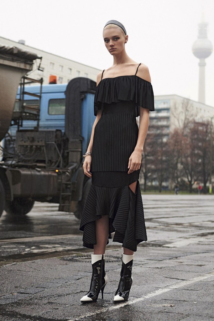 givenchy-pre-fall-2016-lookbook-15