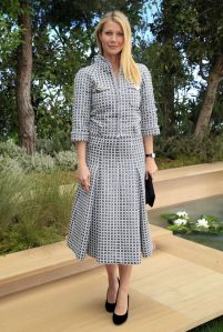 Gwyneth Paltrow in CHANEL Spring 2016 -2016.1.26-