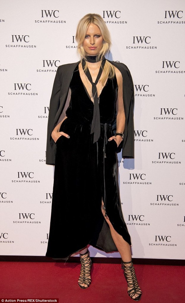 Karolina Kurkova in Chloé Fall 2015