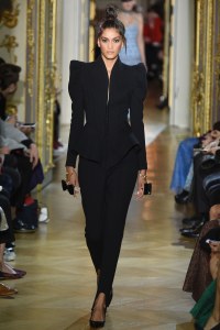 Ulyana Sergeenko Spring 2016 Couture Look 3