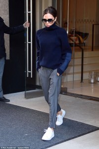 Victoria Beckham in Victoria Beckham Fall 2015 -2016.2.14-